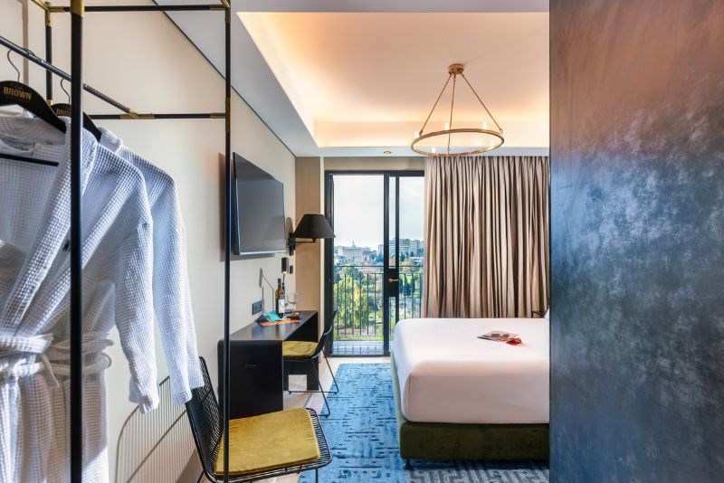 50% off the second night for Reservists 