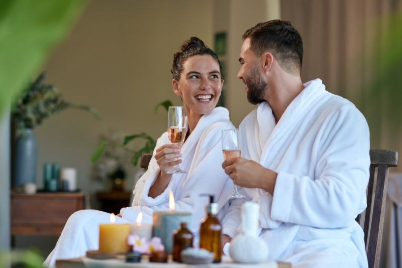 Tu B'Av Package | 15% Off Spa + Wine