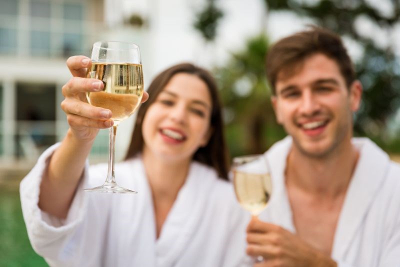 Tu B'Av Package | 15% Off Spa + Wine