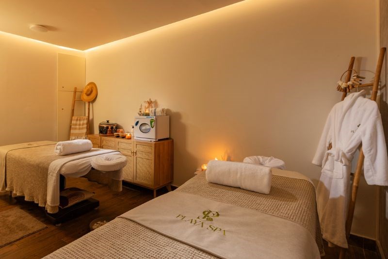 Tu B'Av Package | 15% Off Spa + Wine