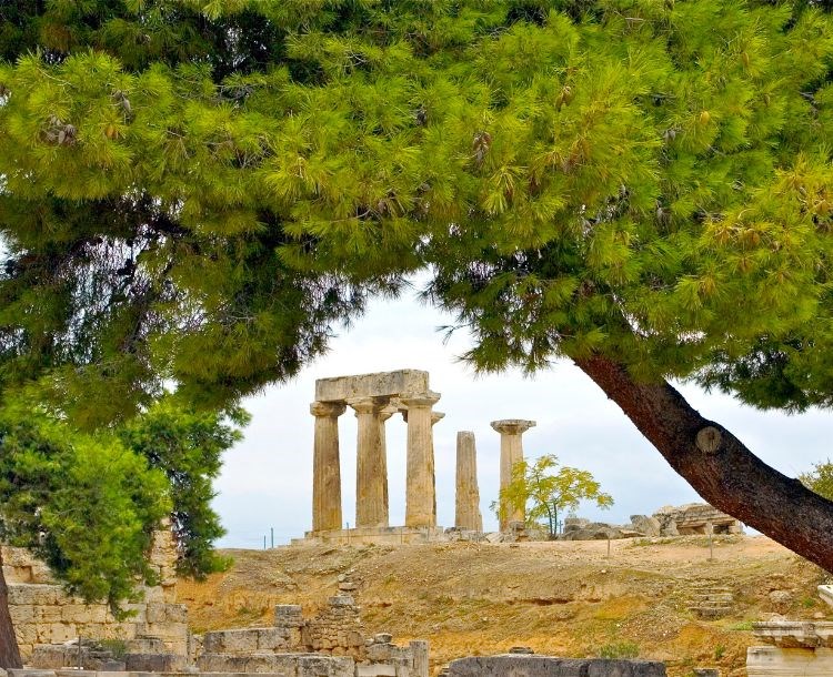קורינתוס העתיקה  (Ancient Corinth)