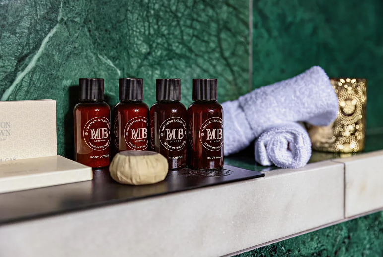 debra-brown-spa-4-1-