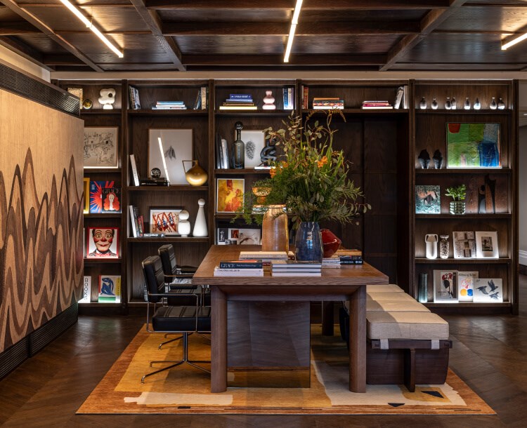 Loft Meeting Room